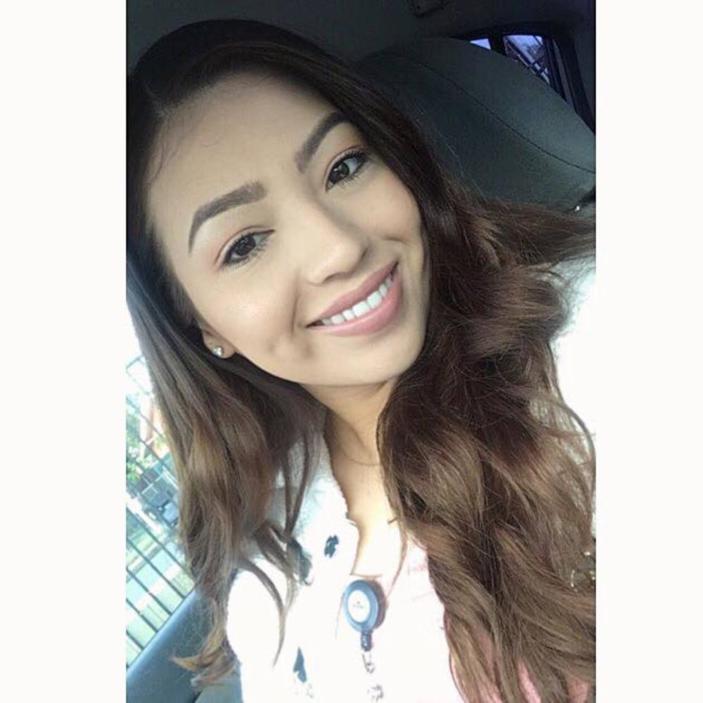 Meet your Posher, Adriana